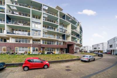 Woning Venetiëhof 174 Amsterdam