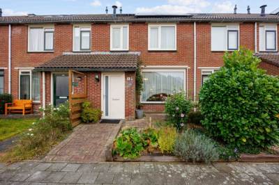 Woning De Acacia 8 Bedum