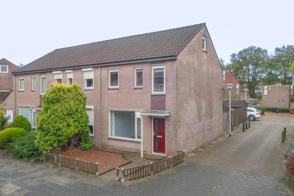 Woning Jan van Vlissingenhof 8 Helmond