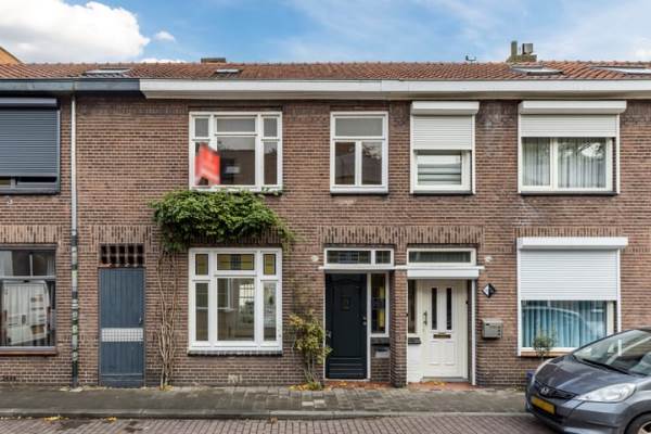 Woning Kardinaal Vaughanstraat 37 Tilburg