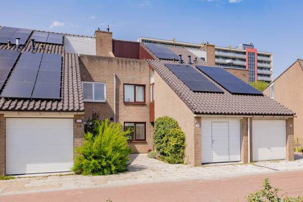 Woning Barnsteenstraat 26 Alphen aan den Rijn