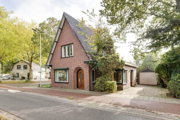 Woning Apeldoornseweg 1 Vaassen