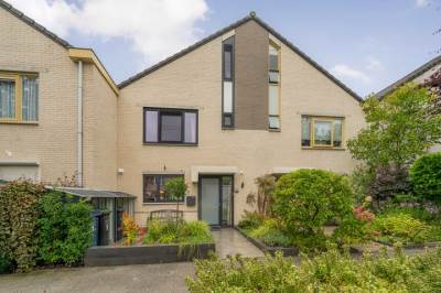 Woning Lou Costellostraat 5 Almere