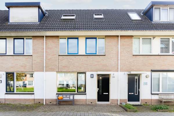 Woning Robert Stolzhof 289 Hoorn (NH)