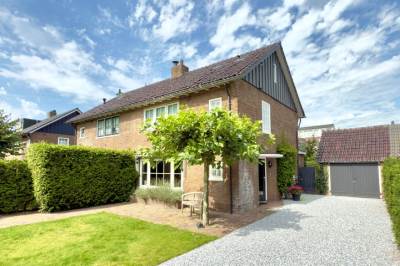 Woning Mendes da Costalaan 15 Laren (NH)