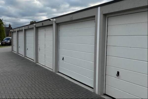 Garage Buitenbulkweg 249 Tiel