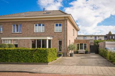 Woning Graaf Reinaldstraat 6 Zaltbommel