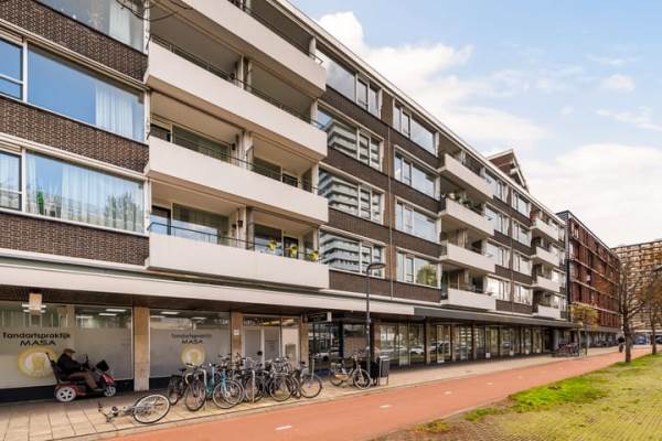 Woning Papsouwselaan 221 Delft