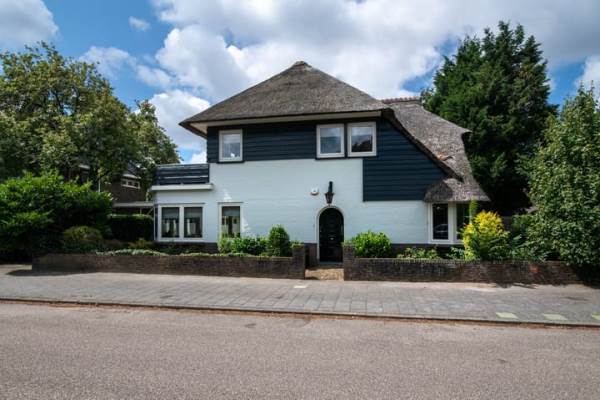 Woning De Savornin Lohmanlaan 2 Velsen-Zuid