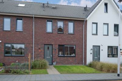 Woning Van Lunterenstraat 5 Almelo