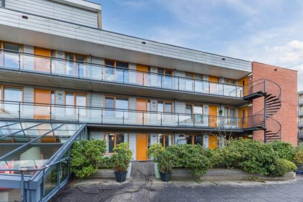 Woning Leonardo da Vinciplein 9 Haarlem