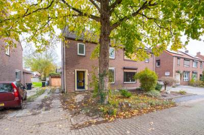 Woning Burg Schoolmeestersstraat 12 Roosteren