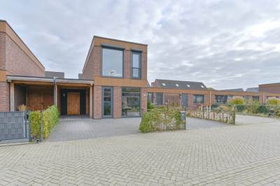 Woning Hazelaarwal 19 Emmen