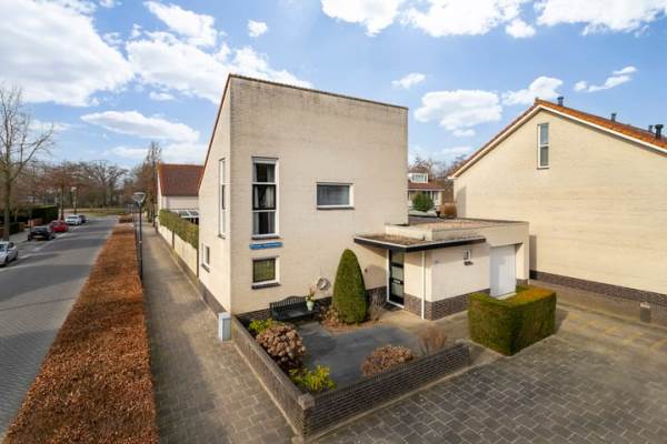 Woning Pastoor Hoekx-singel 231 Rosmalen