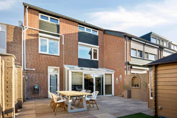 Woning Hazeleger 19 Huissen