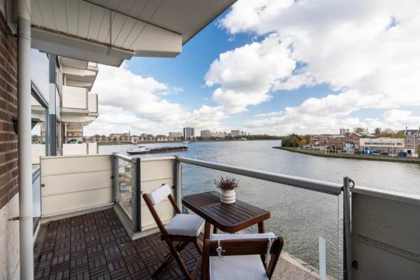 Woning Koopvaardijhof 108 Rotterdam