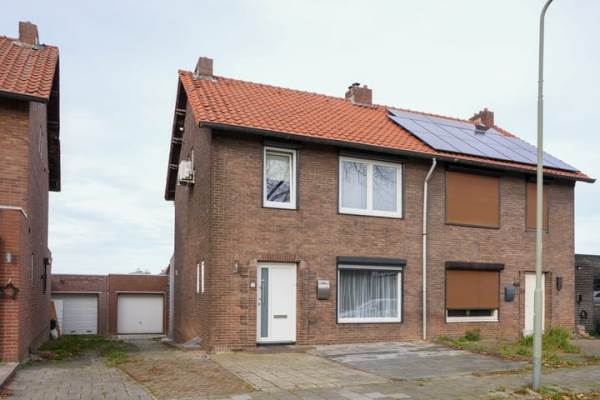 Woning Begoniasingel 33 Geleen