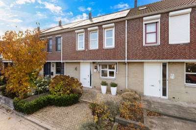 Woning Bernhardstraat 1B Heinenoord