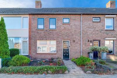 Woning Van Bredastraat 40 Steenbergen (NB)