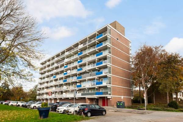 Woning Burgemeester A. van Walsumlaan 239 Vlaardingen