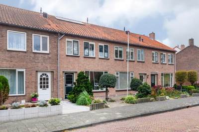 Woning Mr. Jan Tuningstraat 18 Naaldwijk