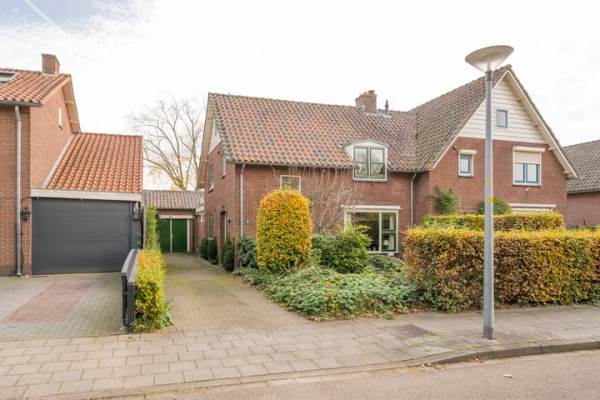 Woning Berkenlaan 12 Nijkerk