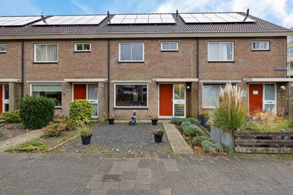 Woning Carolinenburg 50 Leeuwarden