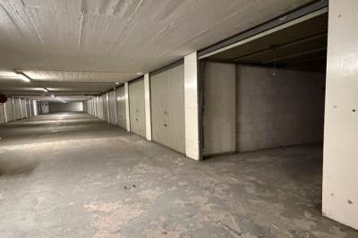 Garage Burgemeester van Fenemaplein GARAGE 177 Zandvoort