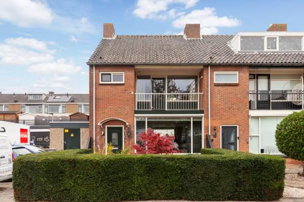 Woning Mauritsstraat 64 Hendrik-Ido-Ambacht