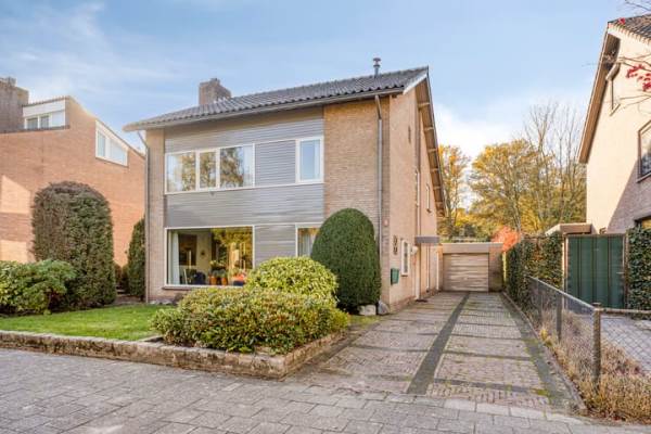 Woning Bachlaan 10 Helmond