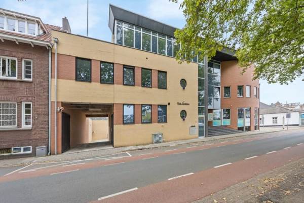 Woning Wilhelminaplein 26B Roermond