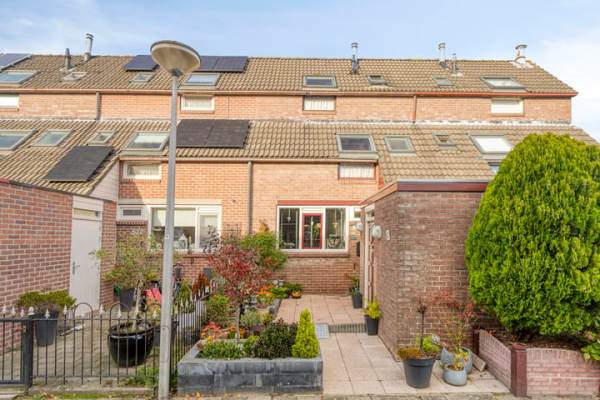 Woning Slakkenveen 520 Spijkenisse