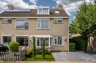 Woning Waarschapsstraat 150 Weesp