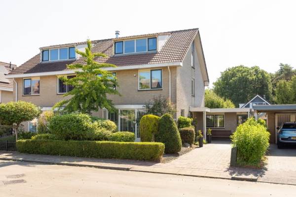 Woning Jhr. van Sypesteynlaan 53C Loosdrecht