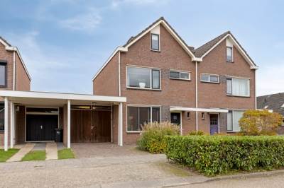Woning Wethouder Burgers-stee 28 Leuth