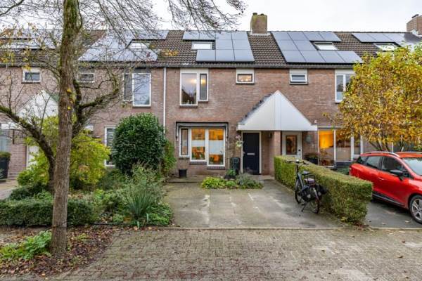 Woning Akeleiweg 142 Groningen
