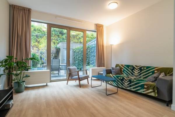 Woning Parallelweg 104 Rotterdam