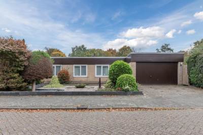 Woning Burgemeester van Baaklaan 21 Wilnis