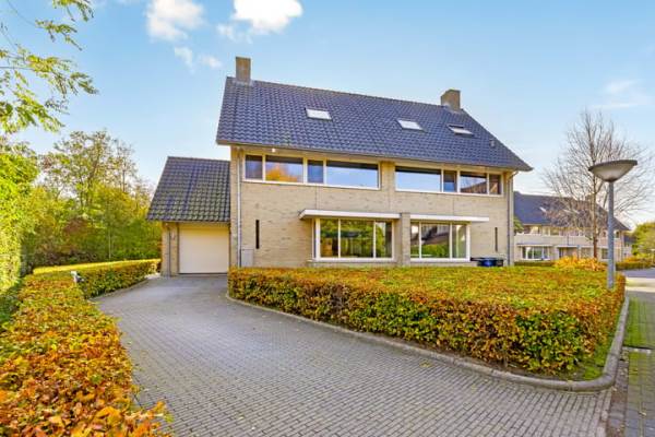 Woning Razeil 31 Almere