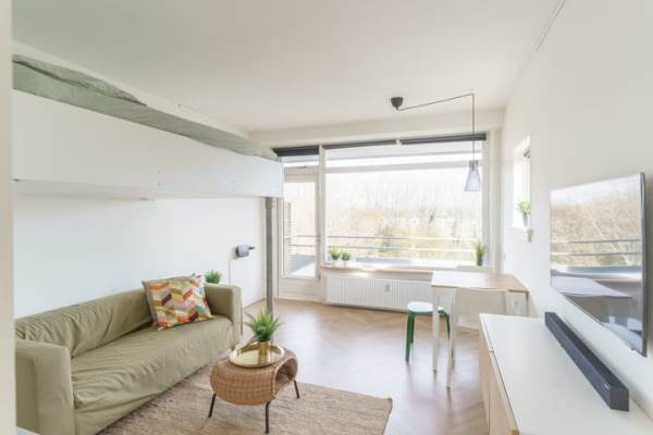 Woning Van Adrichemstraat 165 Delft