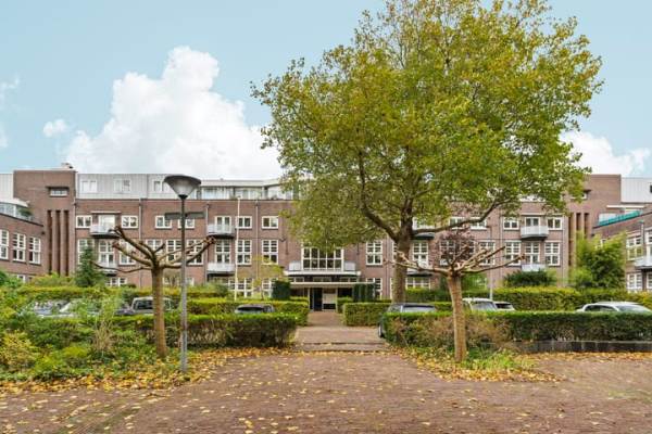 Woning Dr. C.W.H. van Raaltenpark 20 Zaandam