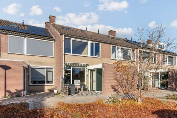 Woning Koningin Julianalaan 93 Rijnsburg