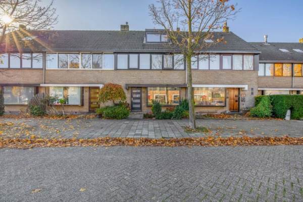 Woning Van Beethovenlaan 42 Nieuwerkerk aan den IJssel