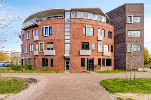 Woning Louis Armstrongweg 56L Almere
