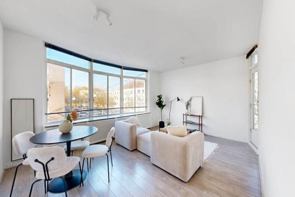 Woning Charlotte Brontéstraat 194 Amsterdam