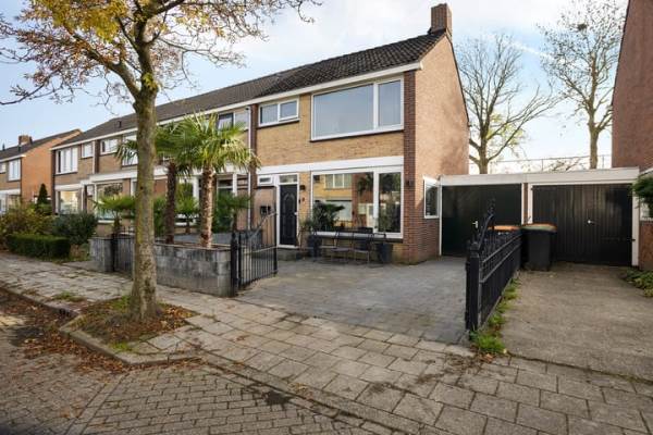Woning Dibbitsstraat 19 Zwaag