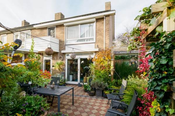 Woning Minister Goeman Borgesiusstraat 1 Enschede