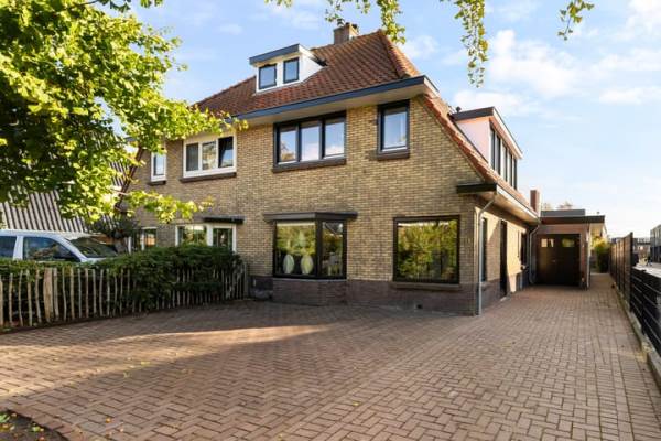 Woning Oude Molenmeent 11 Loosdrecht
