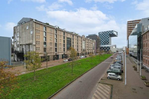 Woning Lloydstraat 66 Rotterdam