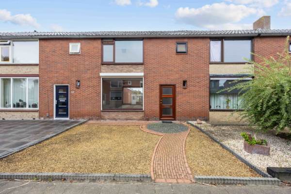 Woning Graaf Adolfstraat 13 Oude Pekela